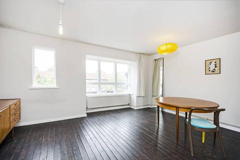 4 bedroom house to rent, Marlborough Avenue, London Fields, London, E8