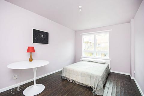 4 bedroom house to rent, Marlborough Avenue, London Fields, London, E8