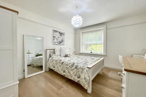 3 bedroom flat for sale, Exeter Park Road, Bournemouth, BH2