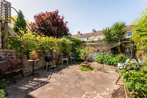 1 bedroom apartment for sale, Warleigh Road, Brighton