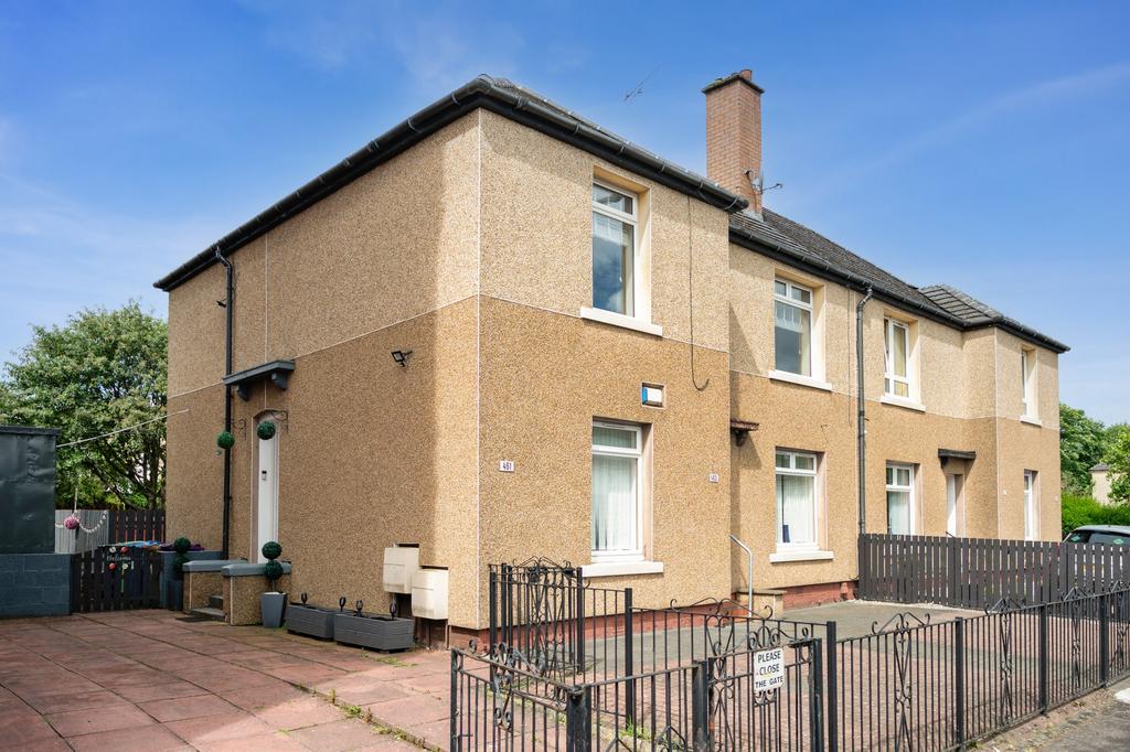 Hawthorn Street, Parkhouse, Glasgow... 2 bed flat for sale £85,000