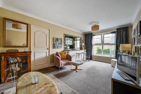 12 London Terrace, London, E2 7SQ