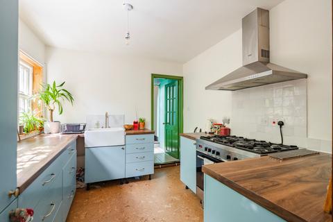 198 Bridge Road, Lowestoft, NR33 9JX