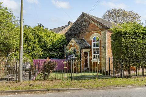 2 bedroom barn conversion for sale, The Old Chapel, Hubberts Bridge, PE20