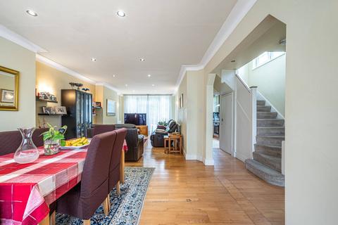 5 bedroom house for sale, Southbourne Crescent, Hendon, London, NW4