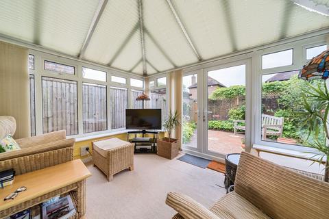 3 Palings Way, Fernhurst, Haslemere, GU27 3HJ