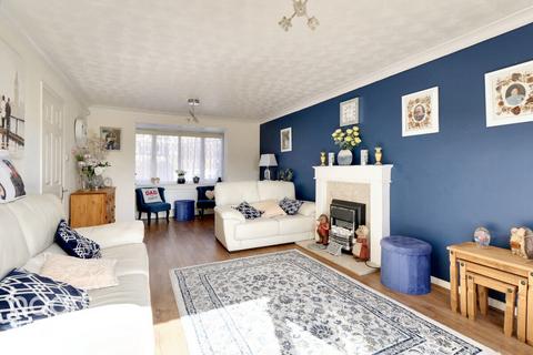 21 Dunthorpe Road, Clacton-on-sea, CO16 8YN