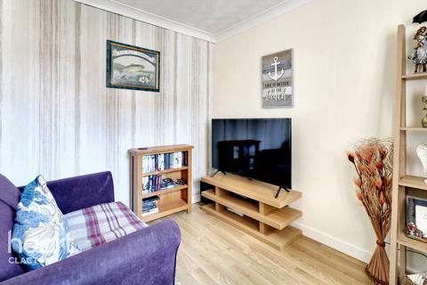 21 Dunthorpe Road, Clacton-on-sea, CO16 8YN