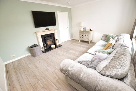 3 bedroom detached house for sale, Carlisle Close, Dunstable, Bedfordshire