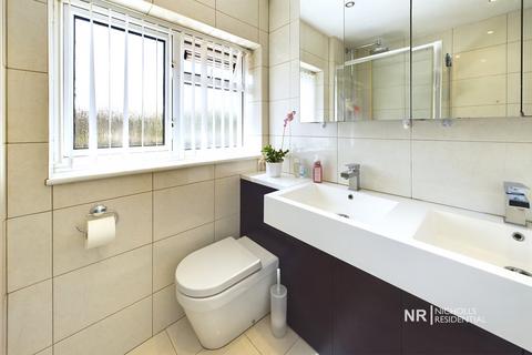 40 Holman Road, Epsom, KT19 9PG