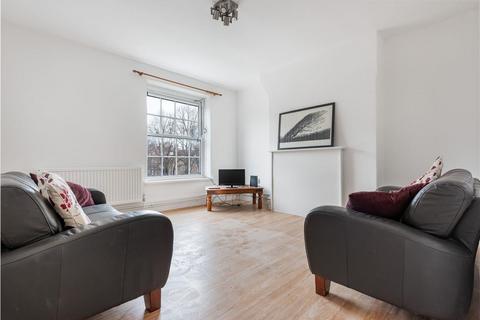 4 bedroom flat for sale, Union Grove, Clapham