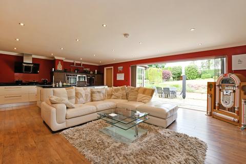 4 bedroom detached house for sale, Ullswater Place, Dronfield Woodhouse, Dronfield, Derbyshire, S18 8NX