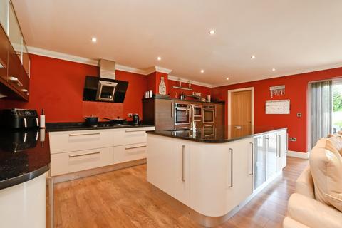 4 bedroom detached house for sale, Ullswater Place, Dronfield Woodhouse, Dronfield, Derbyshire, S18 8NX