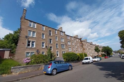 2 bedroom flat to rent, Scott Street, West End, Dundee, DD2