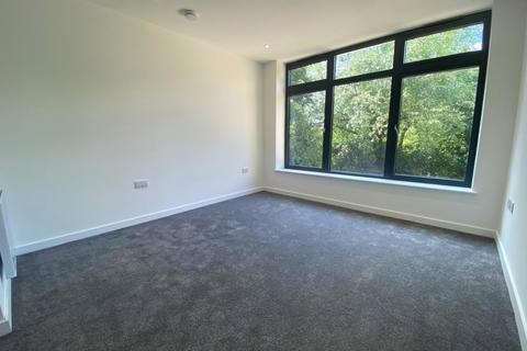 1 bedroom duplex to rent, Staines-upon-Thames, Surrey TW18