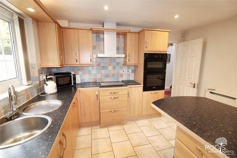 4 bedroom detached house for sale, Andover Drove, Newbury RG20