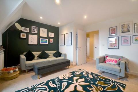 3 bedroom flat for sale, Crystal Palace Park Road, London, SE26