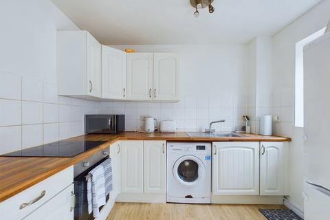 4 Beverstone Road, South Cerney, Cirencester, GL7 5XU