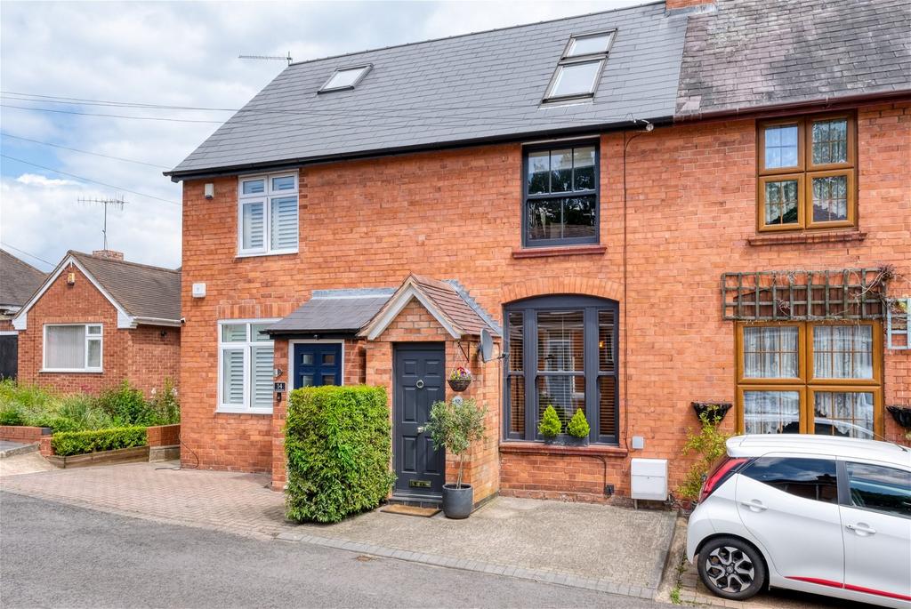 Upland Grove, Bromsgrove, B61 0EL 3 bed terraced house for sale £280,000