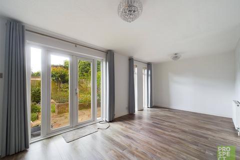 3 bedroom terraced house to rent, Tithe Barn Drive, Maidenhead, Windsor and Maidenhead, SL6