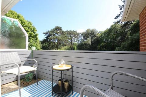 1 bedroom apartment for sale, 28 Portarlington Road, WESTBOURNE, BH4