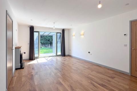 23 Y Maes, Beulah, Llanwrtyd Wells, LD5 4YH