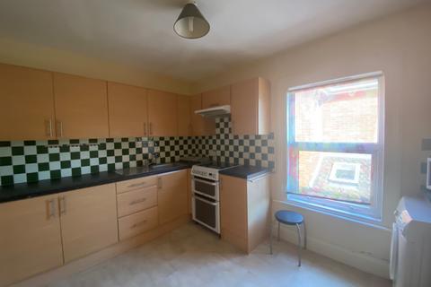 3 bedroom flat to rent, Burnett House, Newbury, Gillingham, Dorset, SP8