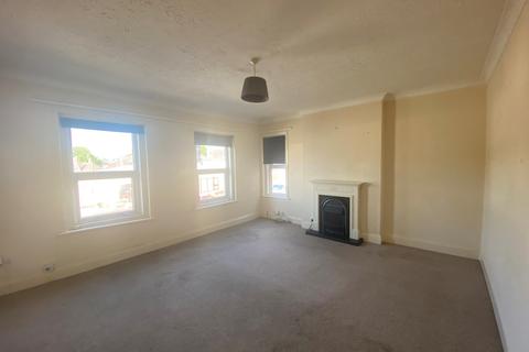 3 bedroom flat to rent, Burnett House, Newbury, Gillingham, Dorset, SP8