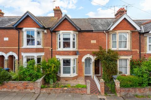 3 bedroom terraced house for sale, Beverley Road