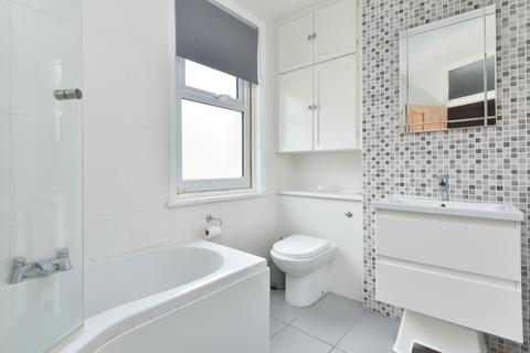 53 Beverley Road, Canterbury, CT2 7EW