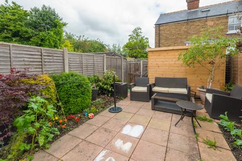 53 Beverley Road, Canterbury, CT2 7EW