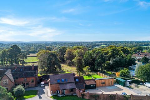 3 bedroom semi-detached house for sale, Tillburstow Hill Road, Godstone RH9