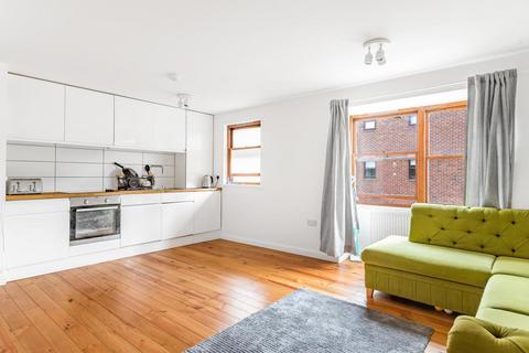 1 bedroom flat for sale, Mayfield Road, Shepherds Bush