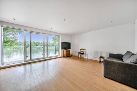 2 bedroom apartment for sale, Mortlake High Street, London, SW14