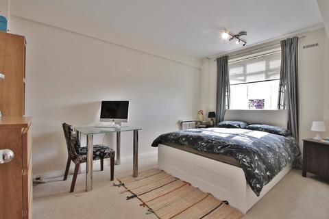 2 bedroom flat to rent, Latymer Court, Hammesrsmith Road, Hammmersmith, W6