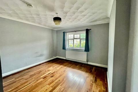 76 Riefield Road, London, SE9 2RA
