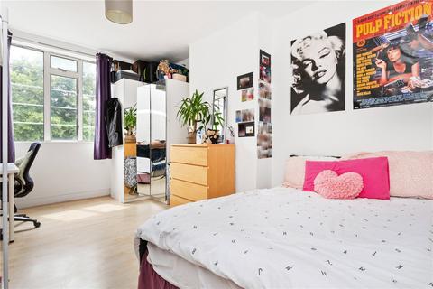 2 bedroom apartment for sale, Angel House, 20-32 Pentonville Road, Angel, N1