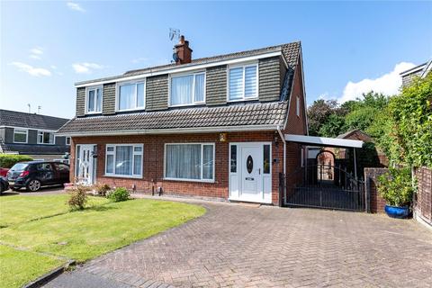 3 bedroom semi-detached house for sale, Highwood Avenue, Leeds, West Yorkshire