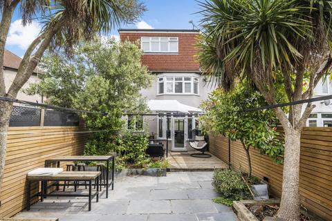 26 Staines Avenue, Cheam, Sutton, SM3 9BQ
