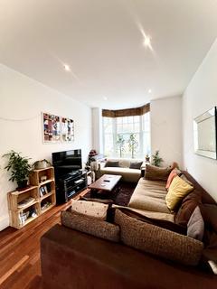 5 bedroom terraced house for sale, Lenthall Road, E8