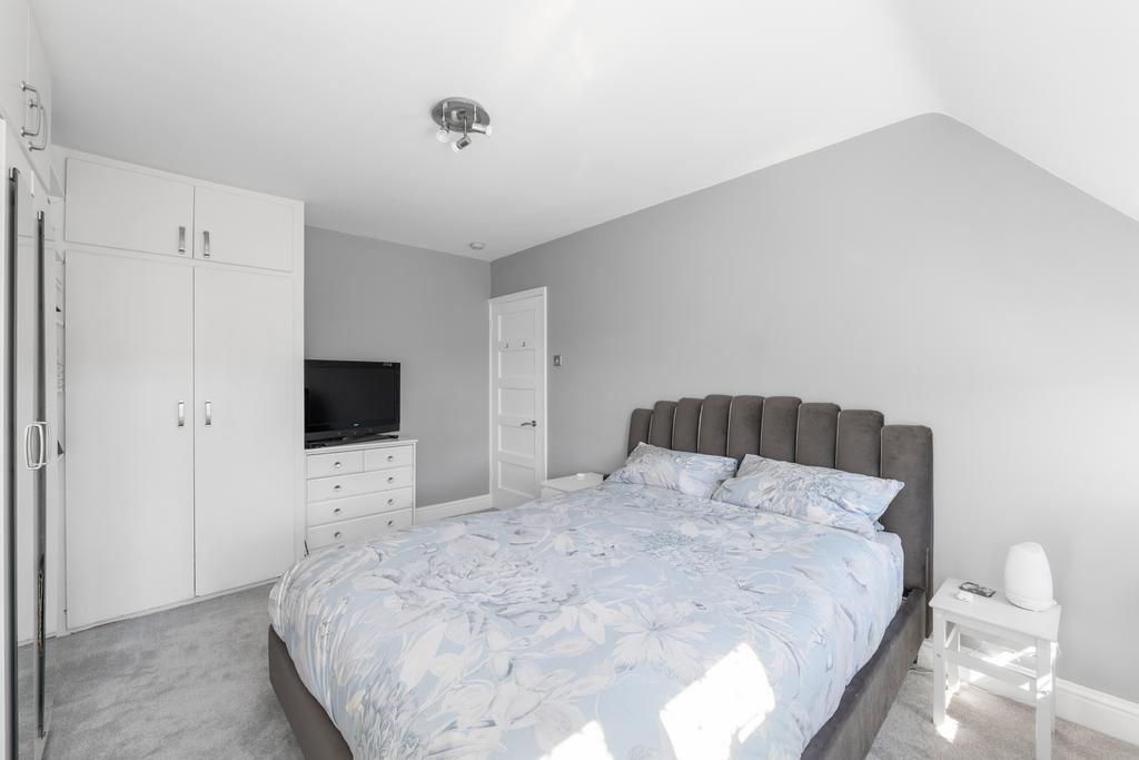 Principle Bedroom 1