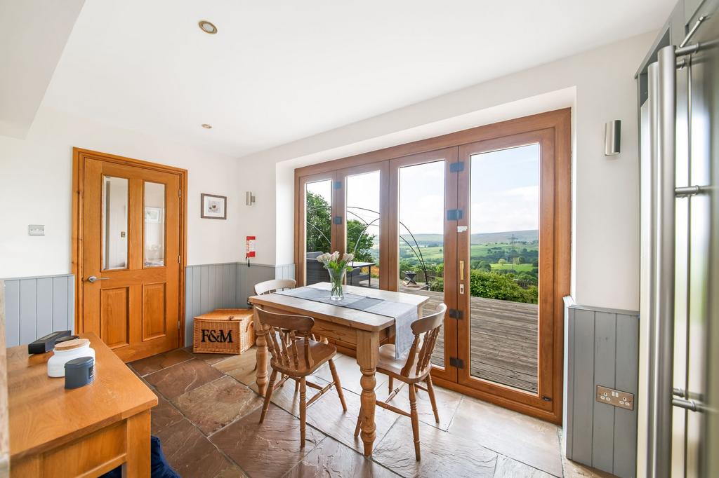 Breakfast kitchen