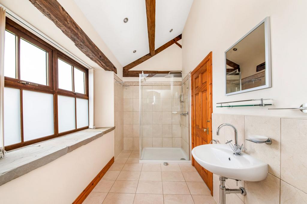 En suite shower room