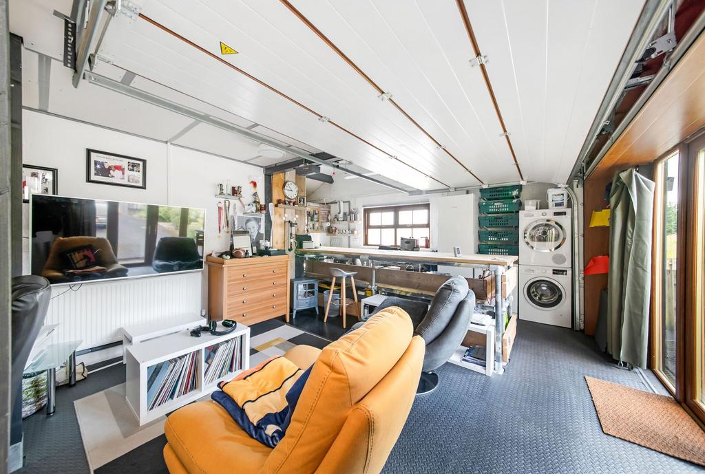 Double garage/ games room