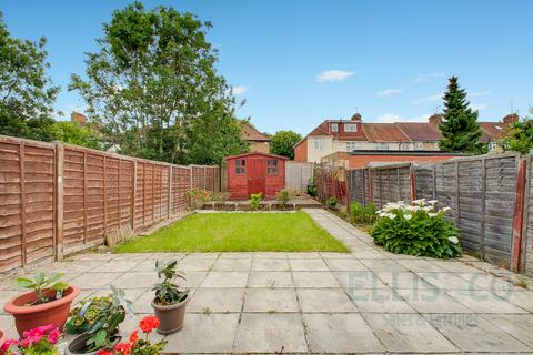 3 bedroom terraced house for sale, Sudbury Heights Avenue, Greenford, UB6