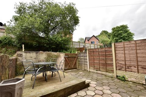 22 Cheetham Street, Shaw, Oldham, OL2 8PW