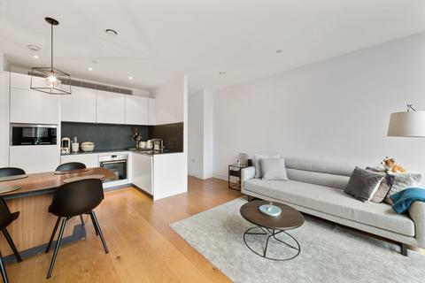 2 bedroom flat to rent, 70 Holland Street, Southbank, London, SE1