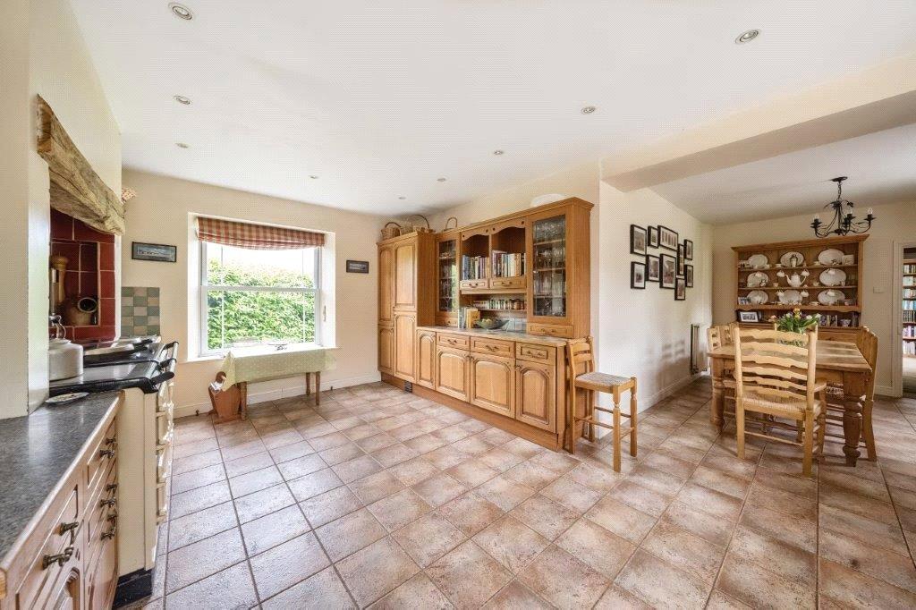South Chard, Chard, Somerset, TA20 4 bed detached house for sale £695,000