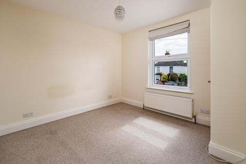 64 Albert Road, Horley, RH6 7JA