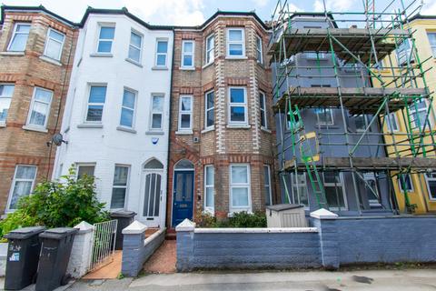 4 bedroom terraced house for sale, Purbeck Road, Bournemouth, Dorset